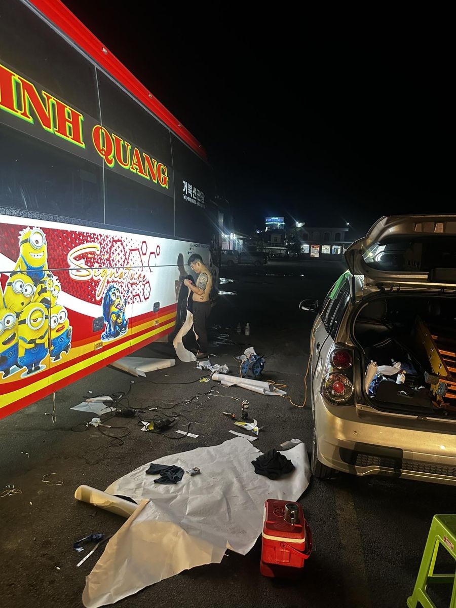 DECAL THÀNH VƯƠNG