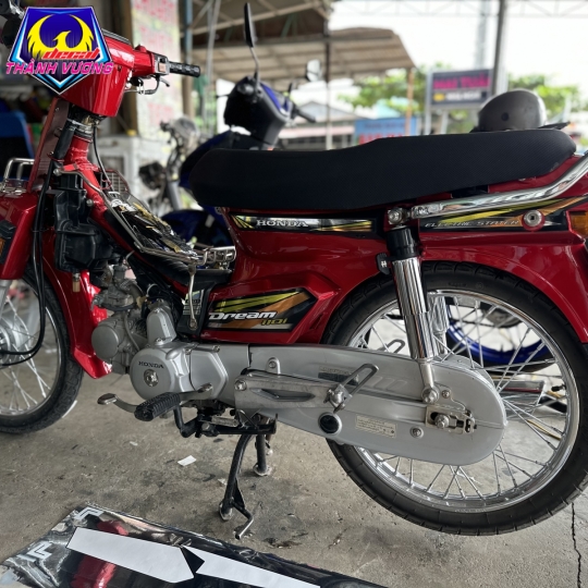 DECAL THÀNH VƯƠNG